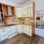 Apartman Spacious & Calm In Ljubljana