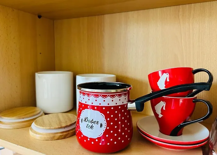 Апартаменты Spacious & Calm In